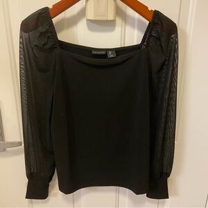 Top with/ Sheer Sleeves